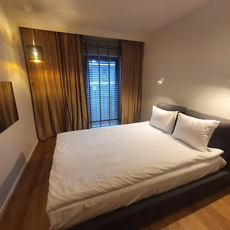Apartment Ceglana 72 - New- Lux- Free Underground Parking