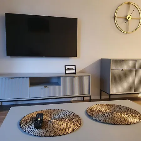Apartment Ceglana 72 - New- Lux- Free Underground Parking
