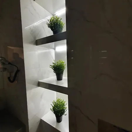 Ceglana 72 - New- Lux- Free Underground Parking *