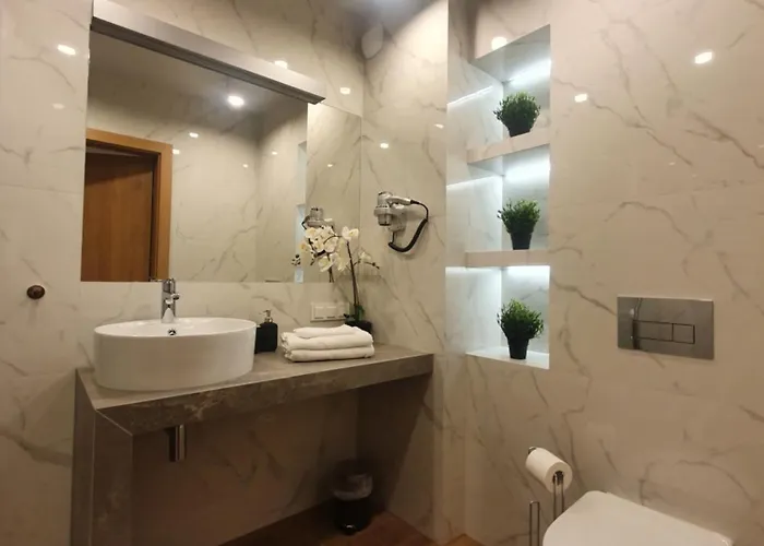 Ceglana 72 - New- Lux- Free Underground Parking Appartement