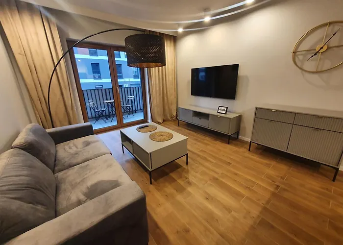 Ceglana 72 - New- Lux- Free Underground Parking