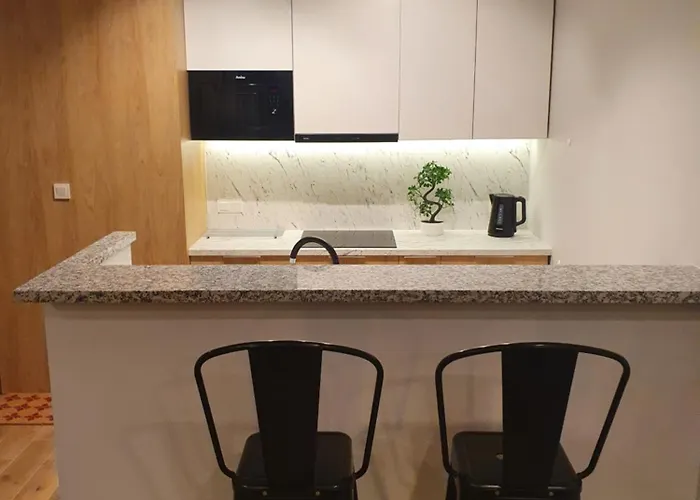 Ceglana 72 - New- Lux- Free Underground Parking Appartement