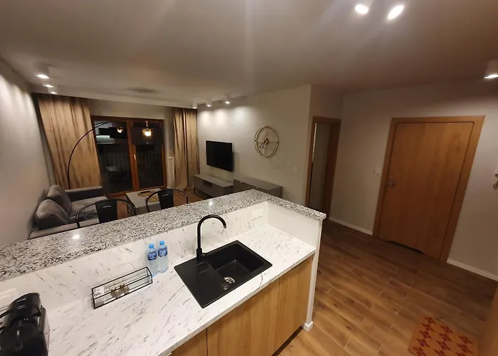 Ceglana 72 - New- Lux- Free Underground Parking